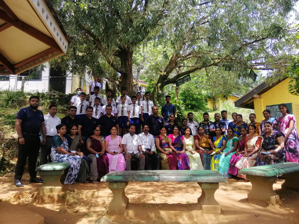 පාසලේ නව ජලනල පද්ධතිය විවෘත කිරීම